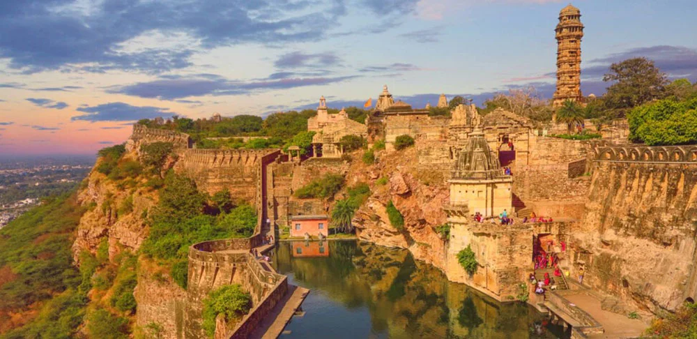 Udaipur To Chittorgarh Taxi